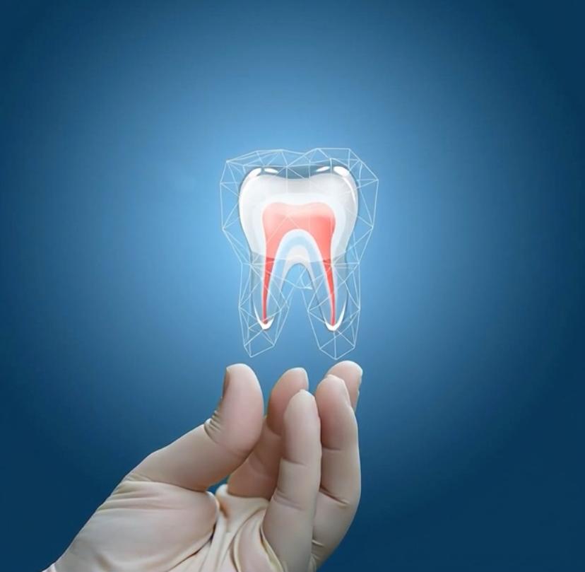 Doctor atendiendo paciente